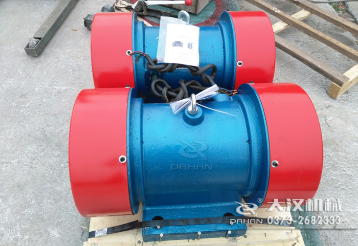 YZD振動(dòng)電機(jī) YZD振動(dòng)電機(jī)